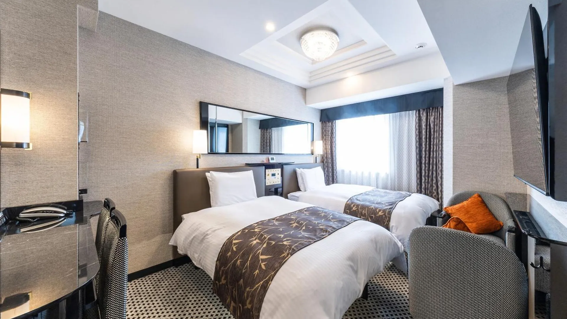 Apa Hotel Suidobashi Ekimae 東京都