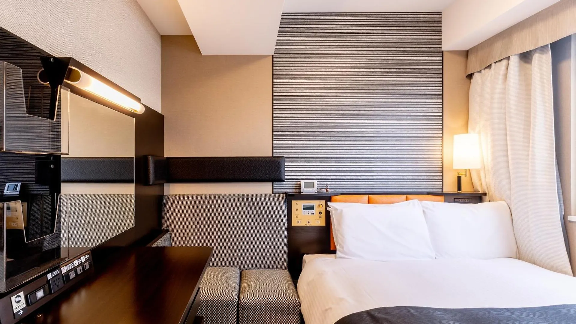 Apa Hotel Suidobashi Ekimae 東京都